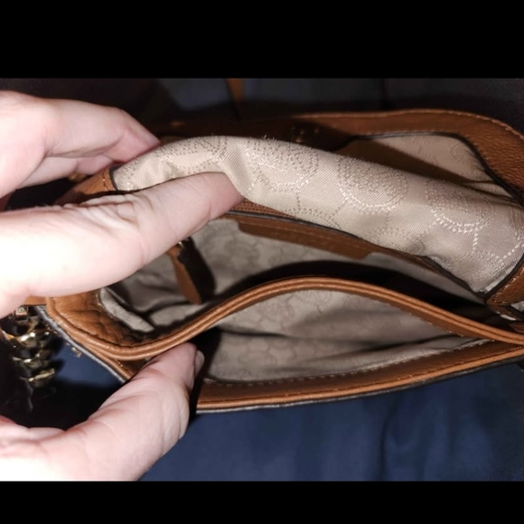 Michael Kors Tan Crossbody Bag with Gold Accents - Picture 6 of 10